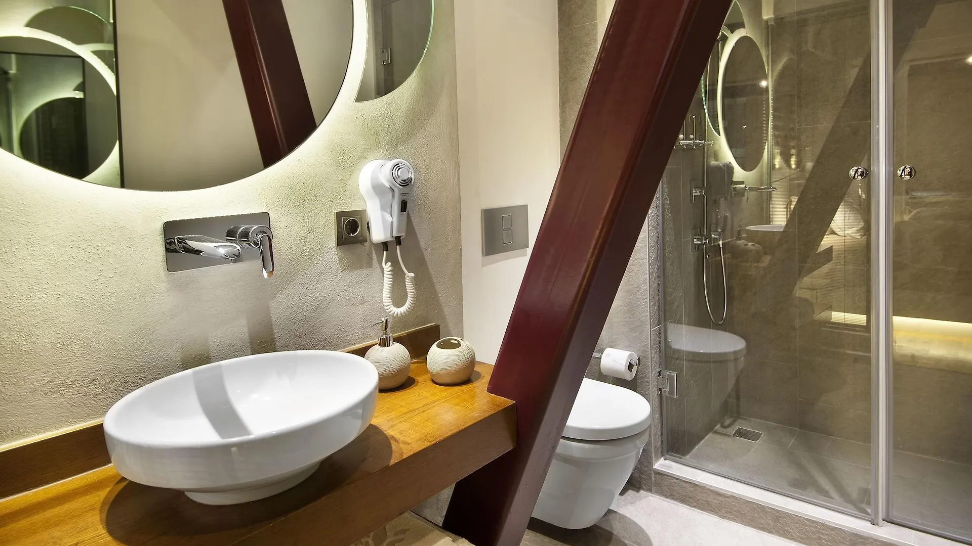 Nuru Ziya Suites Istanbul Hotel