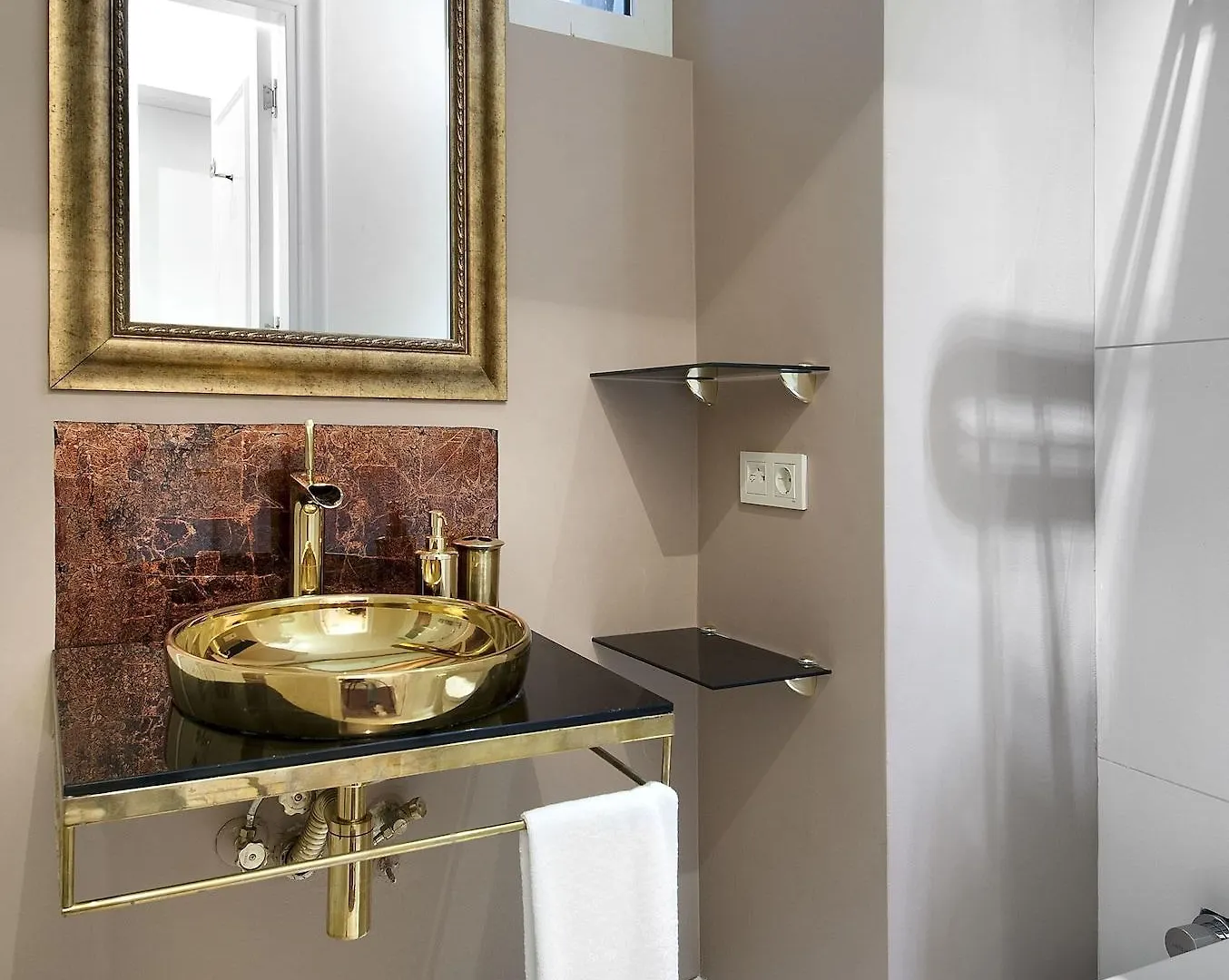 ** Ξενοδοχείο Nuru Ziya Suites Κωνσταντινούπολη Τουρκία